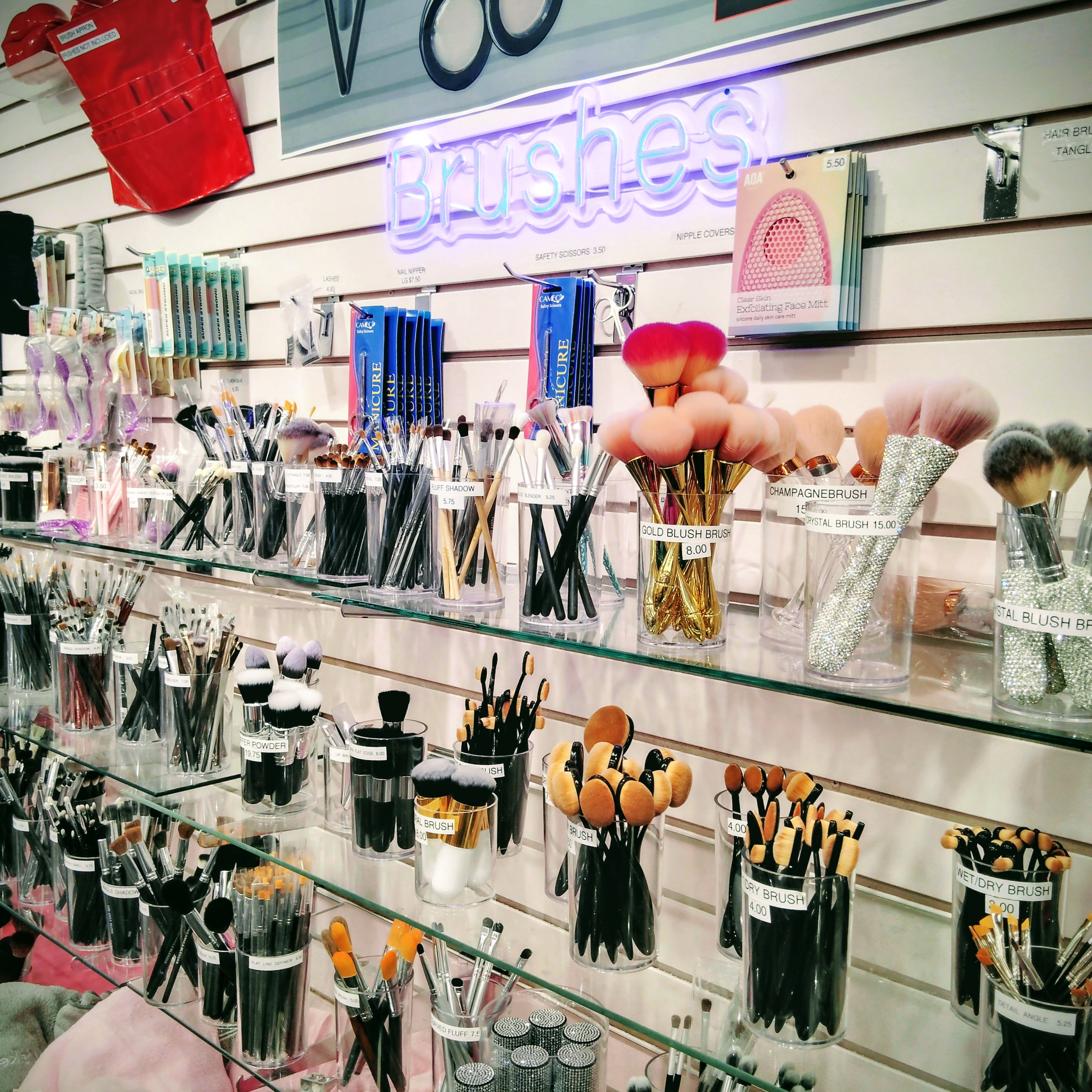 Large range of various types of Brushes