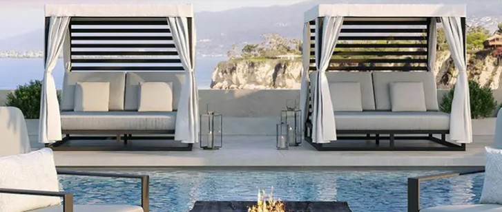 Covered Daybed