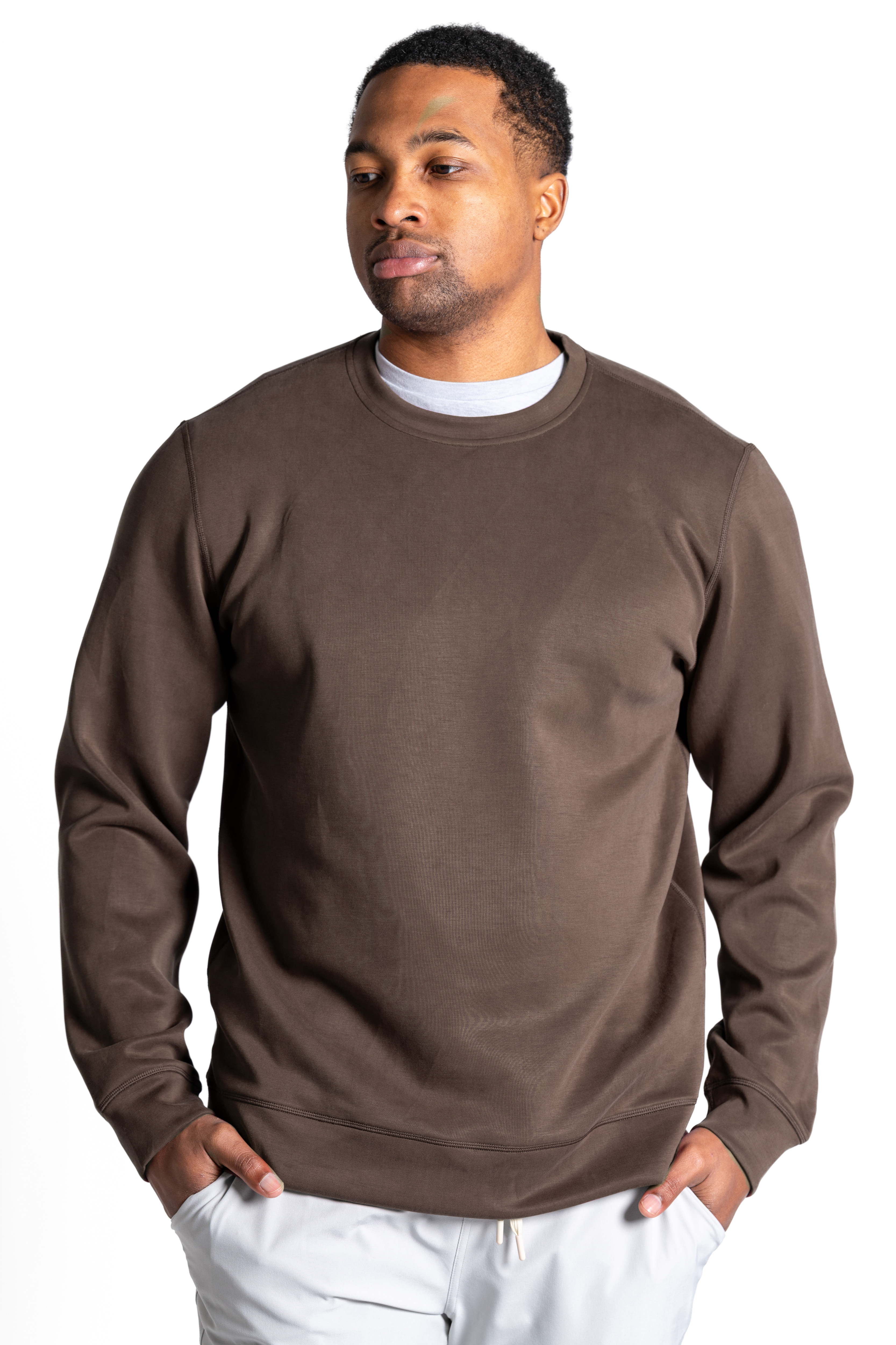 CloudalLux is a midweight premium knit that blurs the line between performance and luxury.