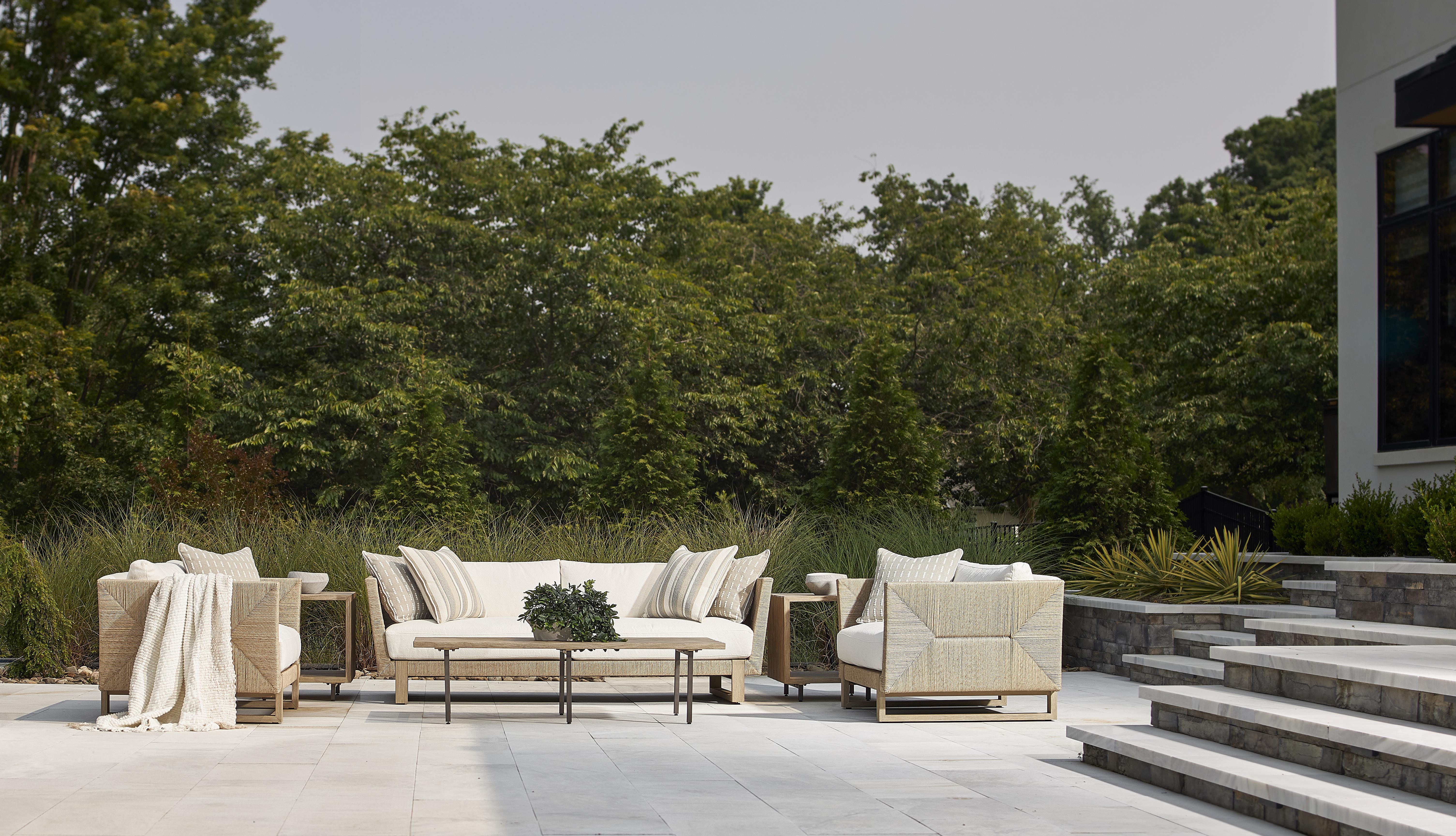 Praia Sofa & Chair 1/2's