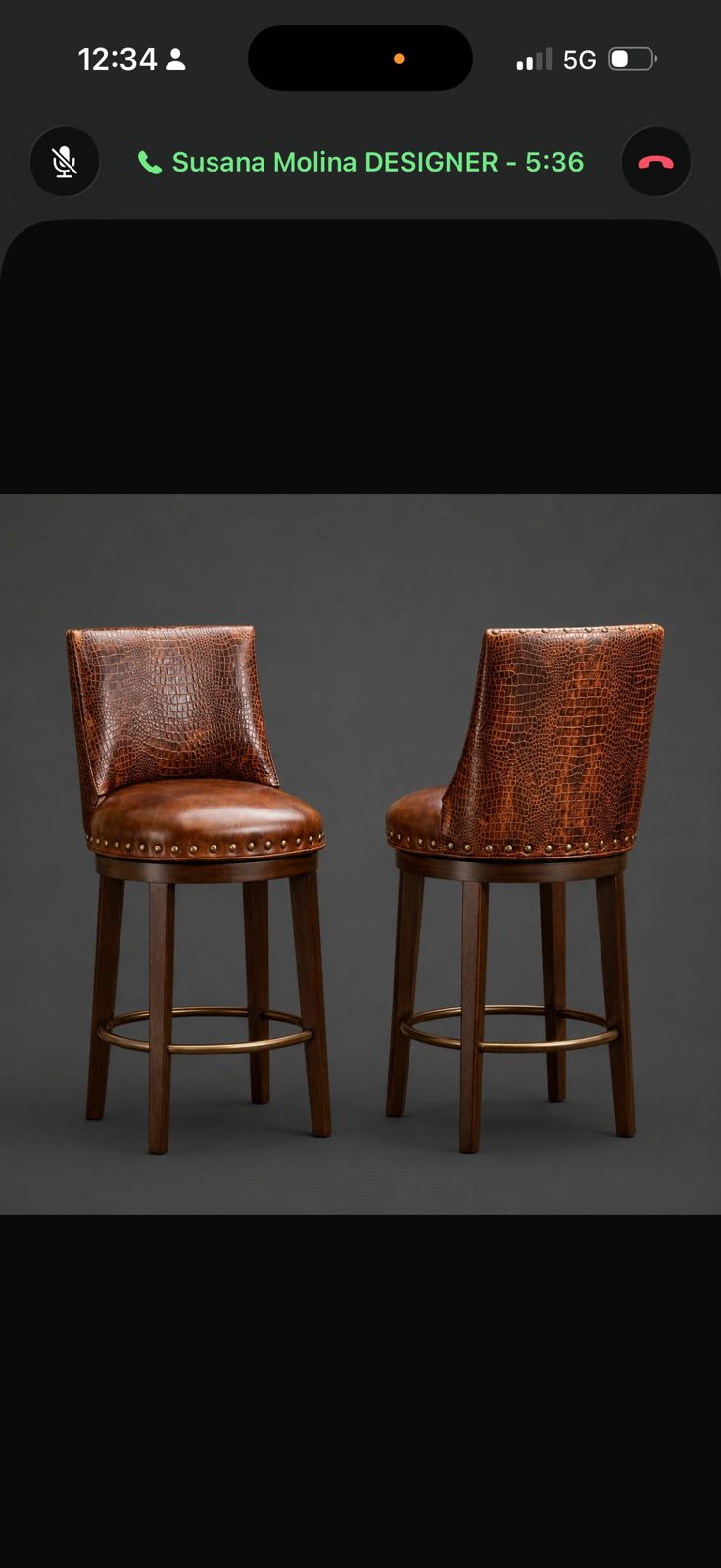 Experience the perfect blend of comfort and style with our premium barstool. Crafted with a full-grain leather bottom and an embossed leather top, it offers unparalleled durability and a sophisticd
