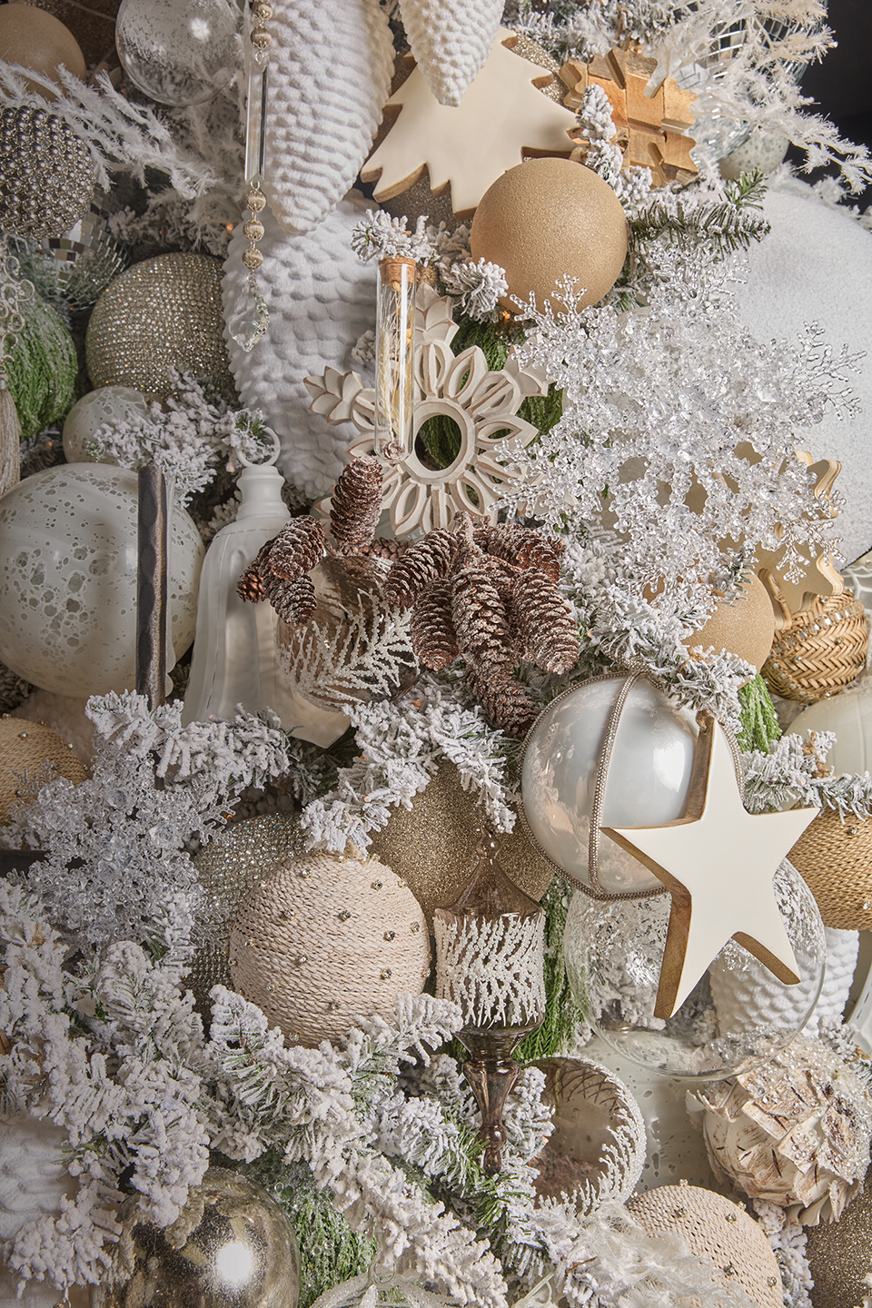 A natural look for the holidays