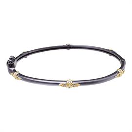 Pewter and Gold Leaves Pattern