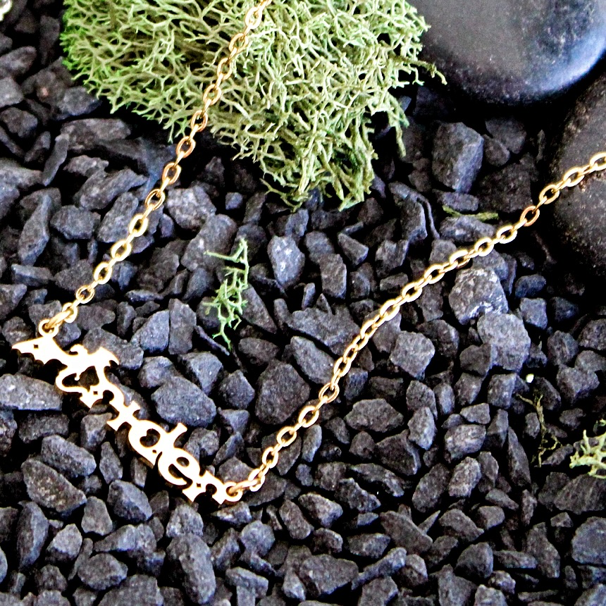 Pendant Necklace in 18k PVD or Stainless Steel