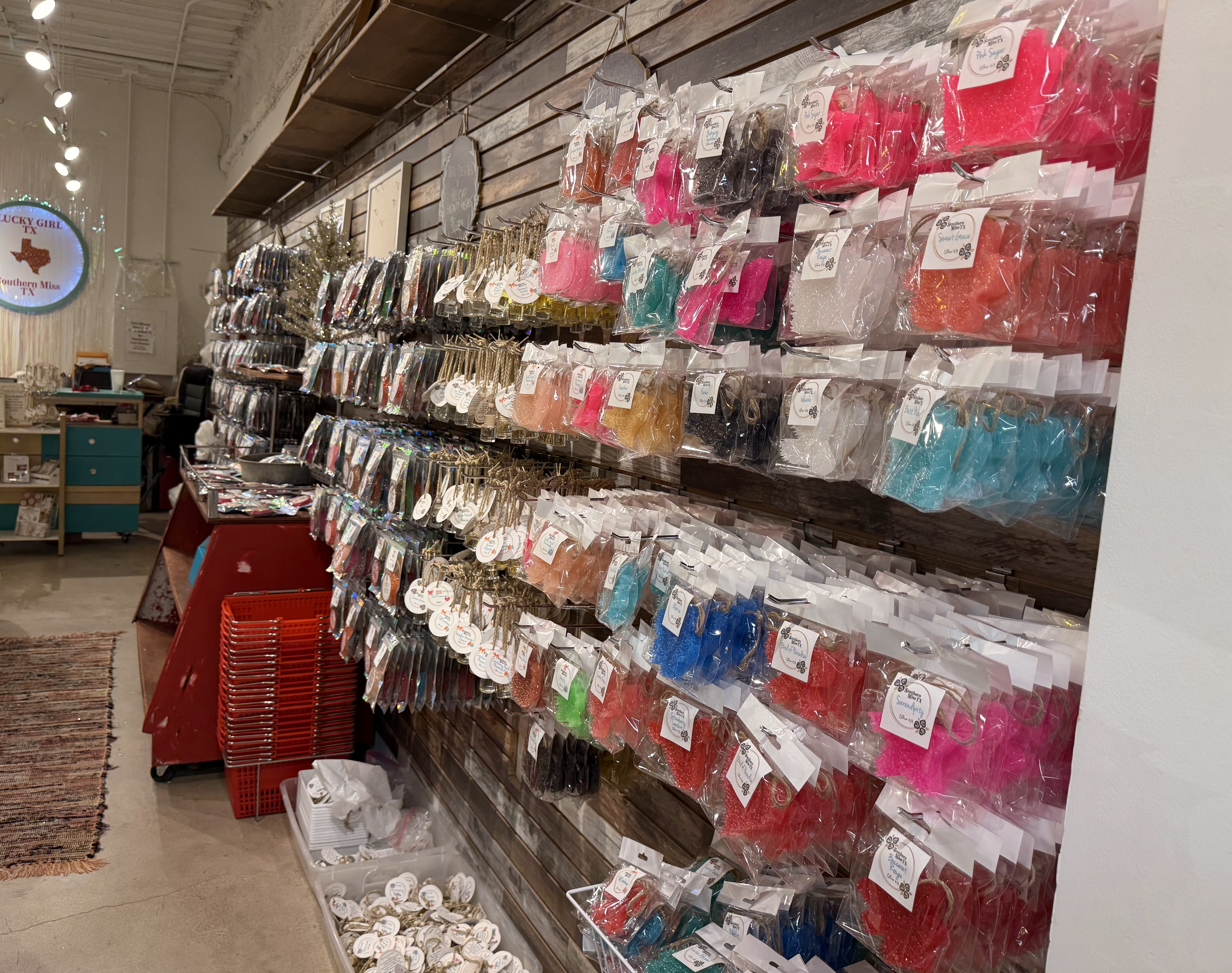 classic shapes & scents