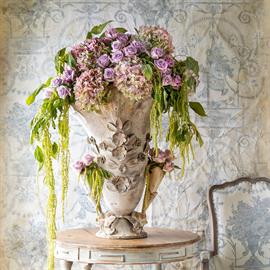 Grande Fountaine Garden Urn