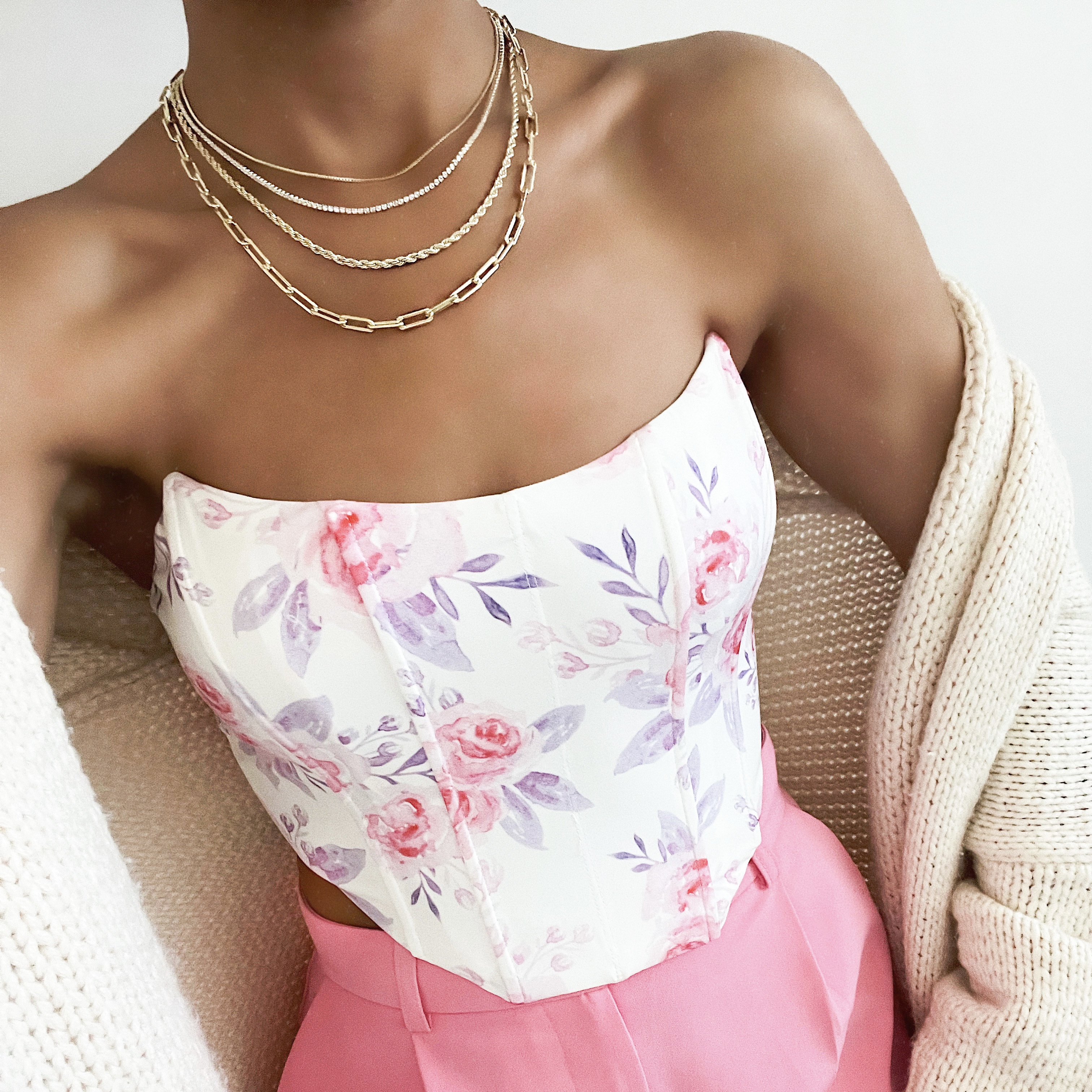 The perfect set of essential necklaces every girl should have in her jewelry collection. 