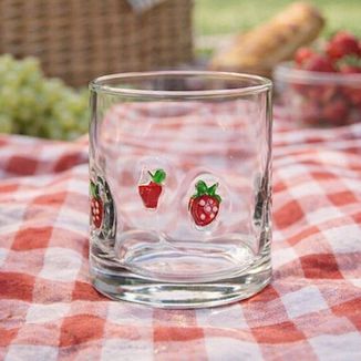 drinking glass with strawberry details. 3.9" x 3.54" x 3.46"