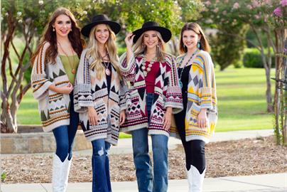 6398 - Fall Geometric Print Vest