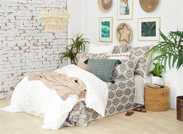 carol & frank - Freddie Onyx Bedding