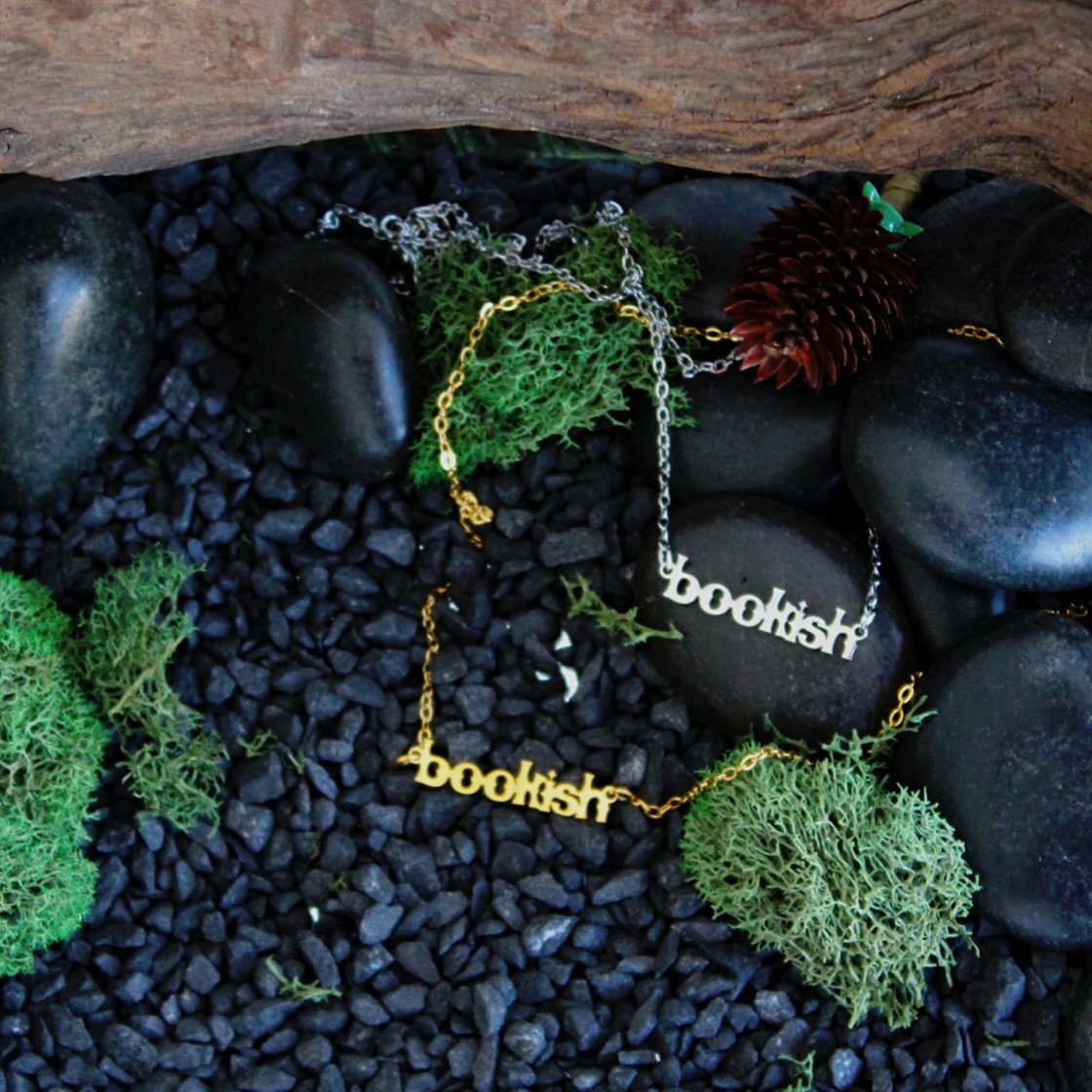 Literary inspired necklace in 18k PVD or stainless steel