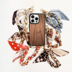 Wristlet