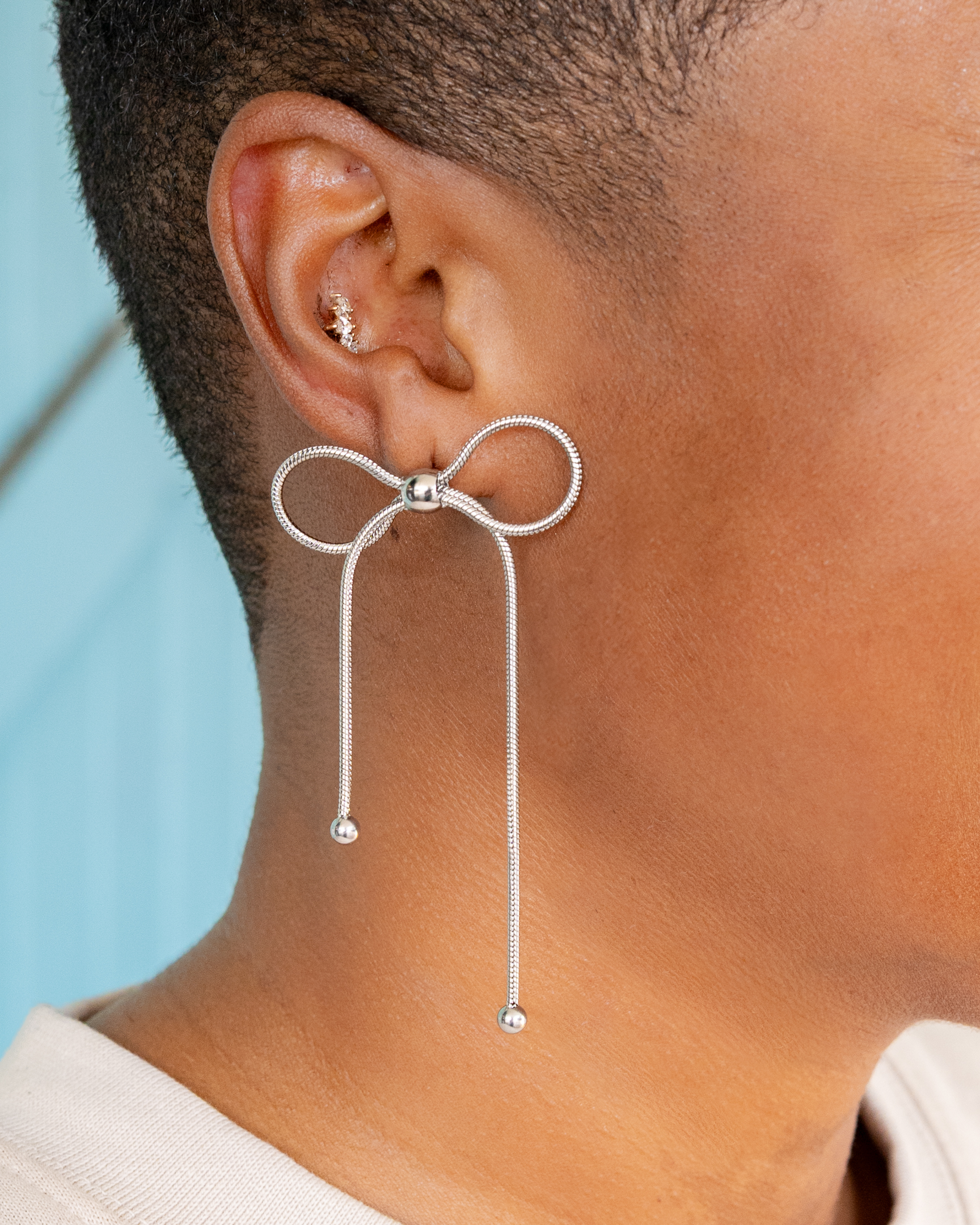 Classic Cowgirl Lasso Bow Earrings (Silver)