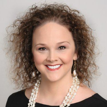 Amy Huchtons Harper photo